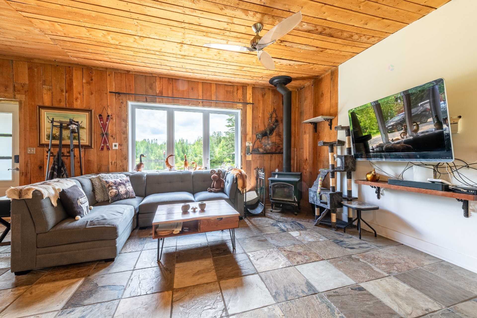 









2658


9e Rang

,
Sainte-Agathe-des-Monts,




QC
J8C0P9

