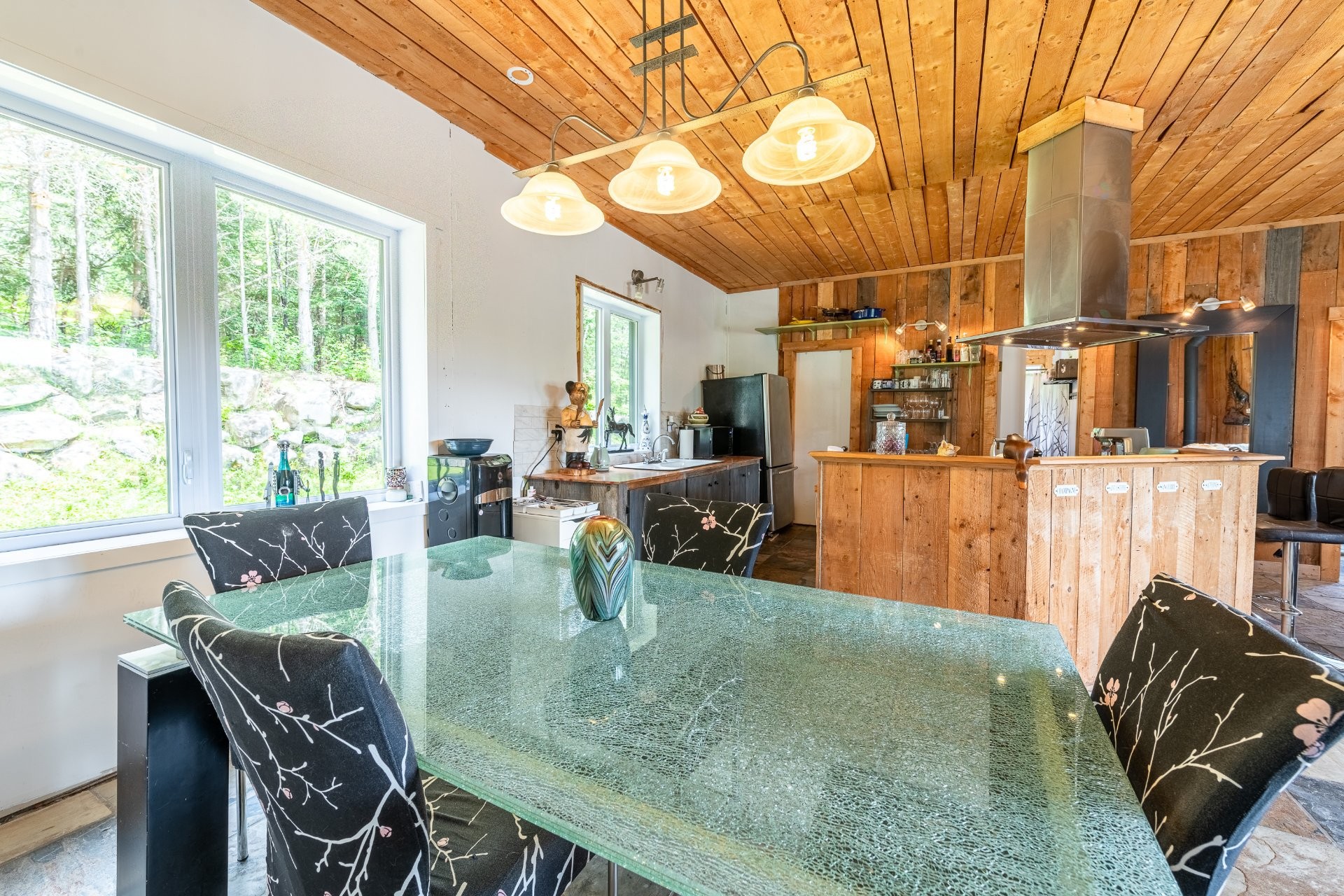 









2658


9e Rang

,
Sainte-Agathe-des-Monts,




QC
J8C0P9

