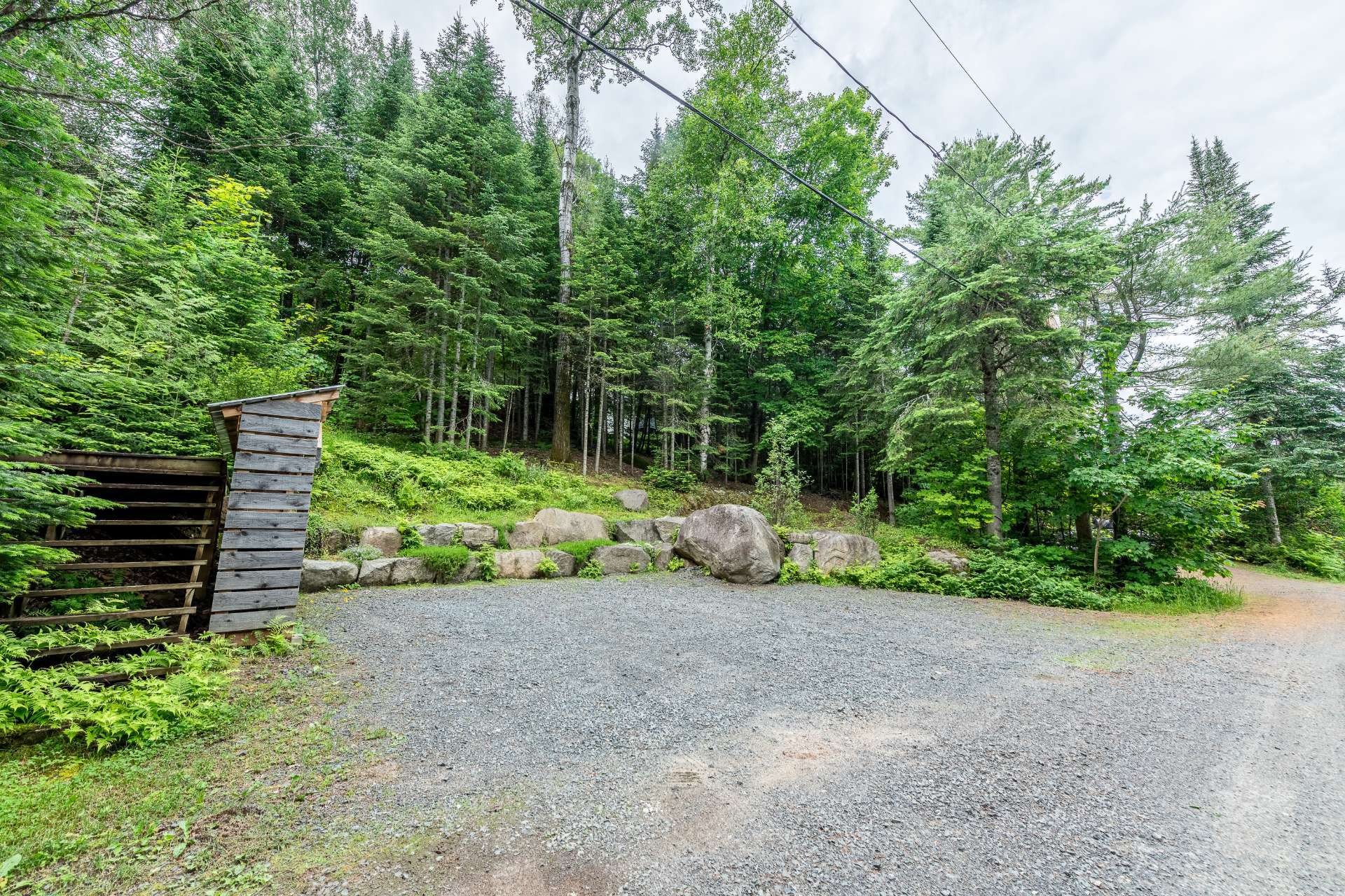 









2196


Ch. Tison

,
Sainte-Lucie-des-Laurentides,




QC
J0T2J0


