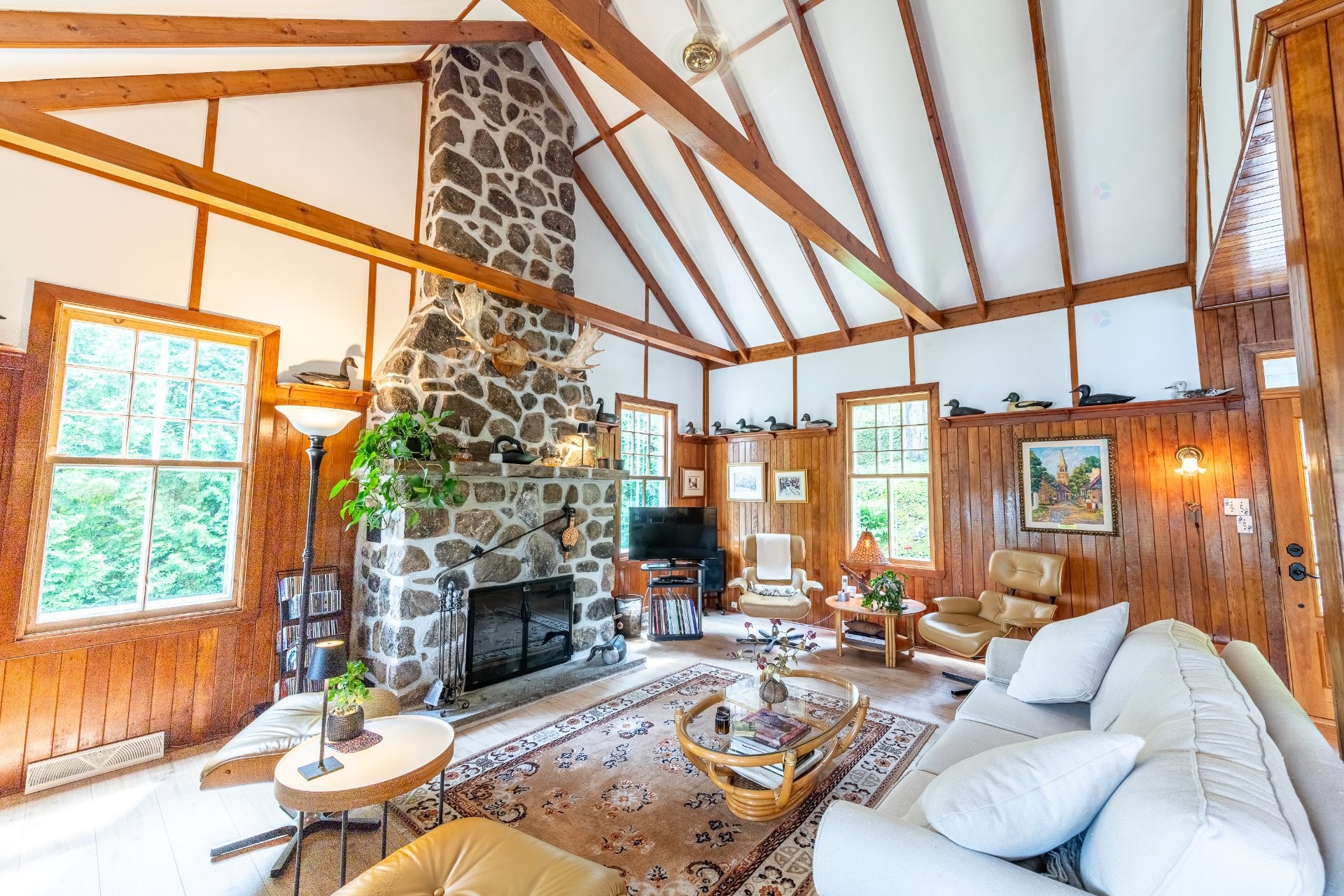 









2196


Ch. Tison

,
Sainte-Lucie-des-Laurentides,




QC
J0T2J0

