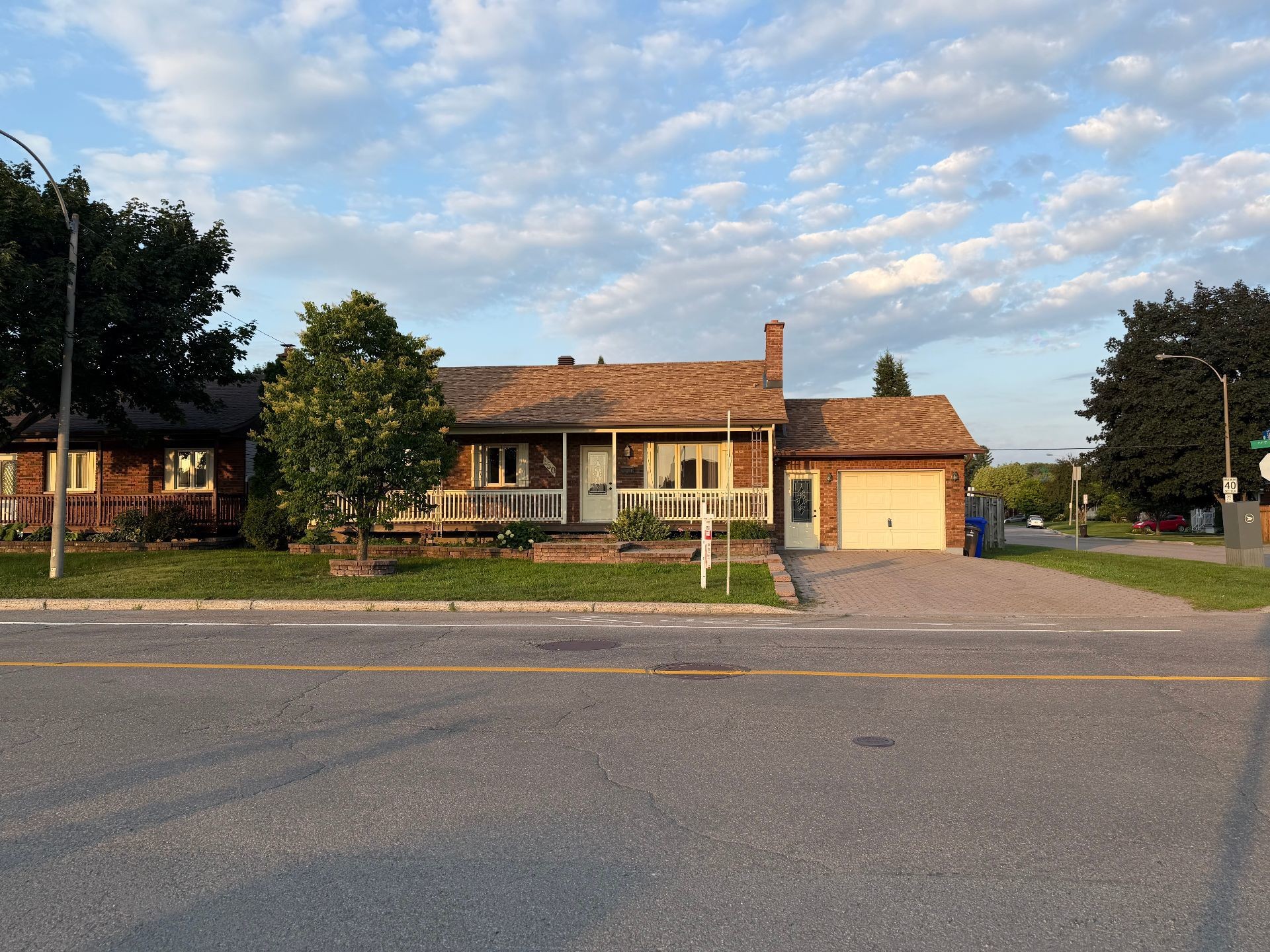 









150


Rue des Sables

,
Gatineau (Gatineau),




QC
J8P7K1

