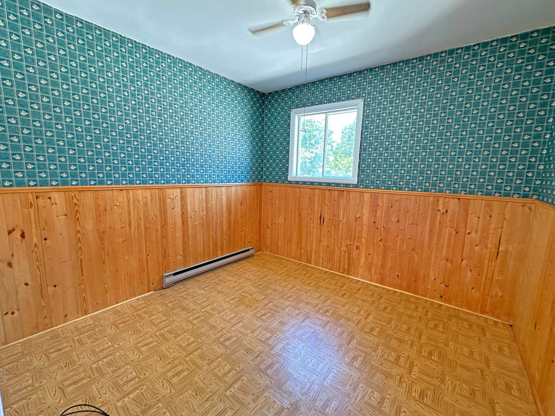 









126


36e Avenue

,
Sainte-Marthe-sur-le-Lac,




QC
J0N1P0

