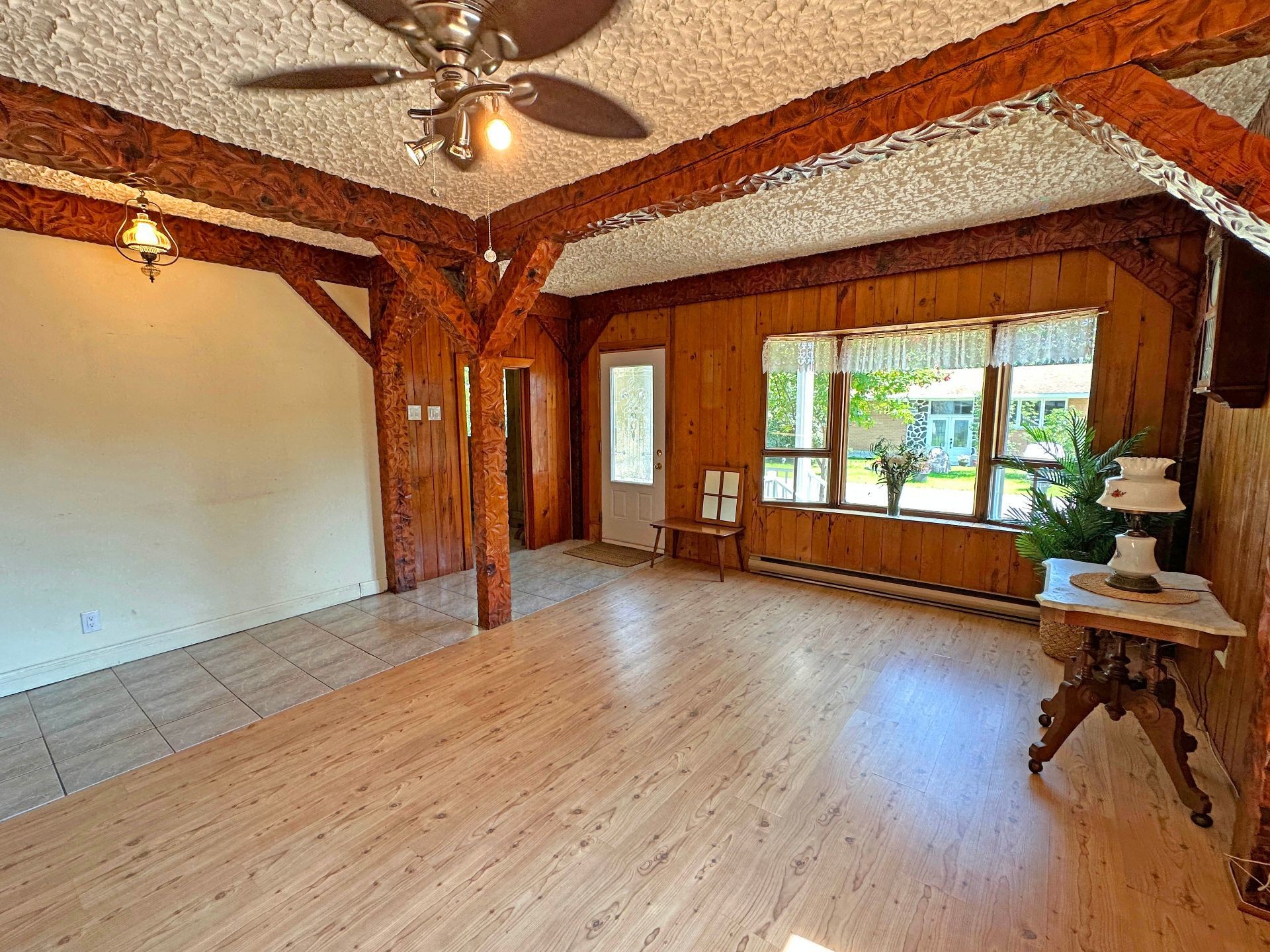









126


36e Avenue

,
Sainte-Marthe-sur-le-Lac,




QC
J0N1P0

