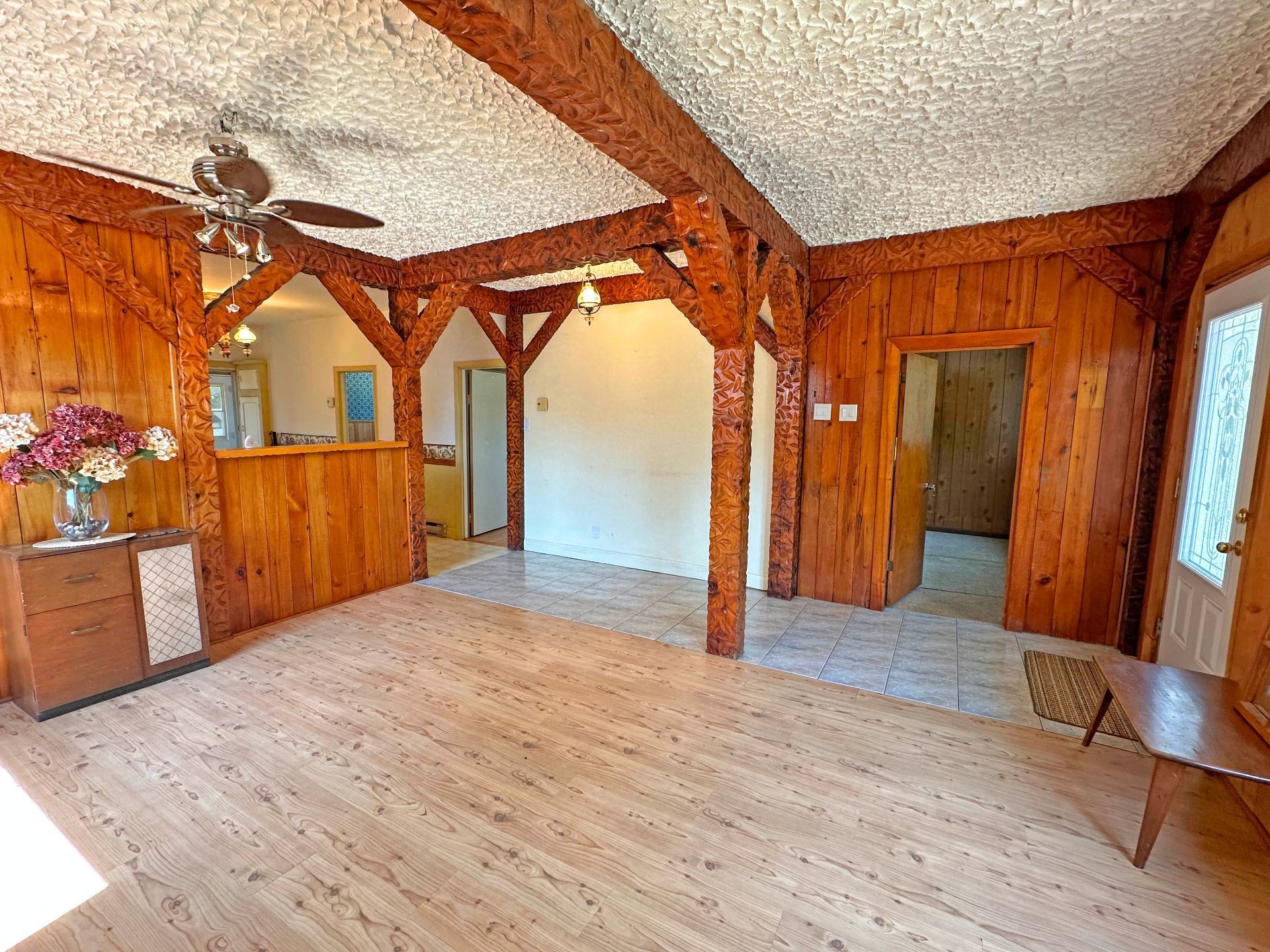 









126


36e Avenue

,
Sainte-Marthe-sur-le-Lac,




QC
J0N1P0

