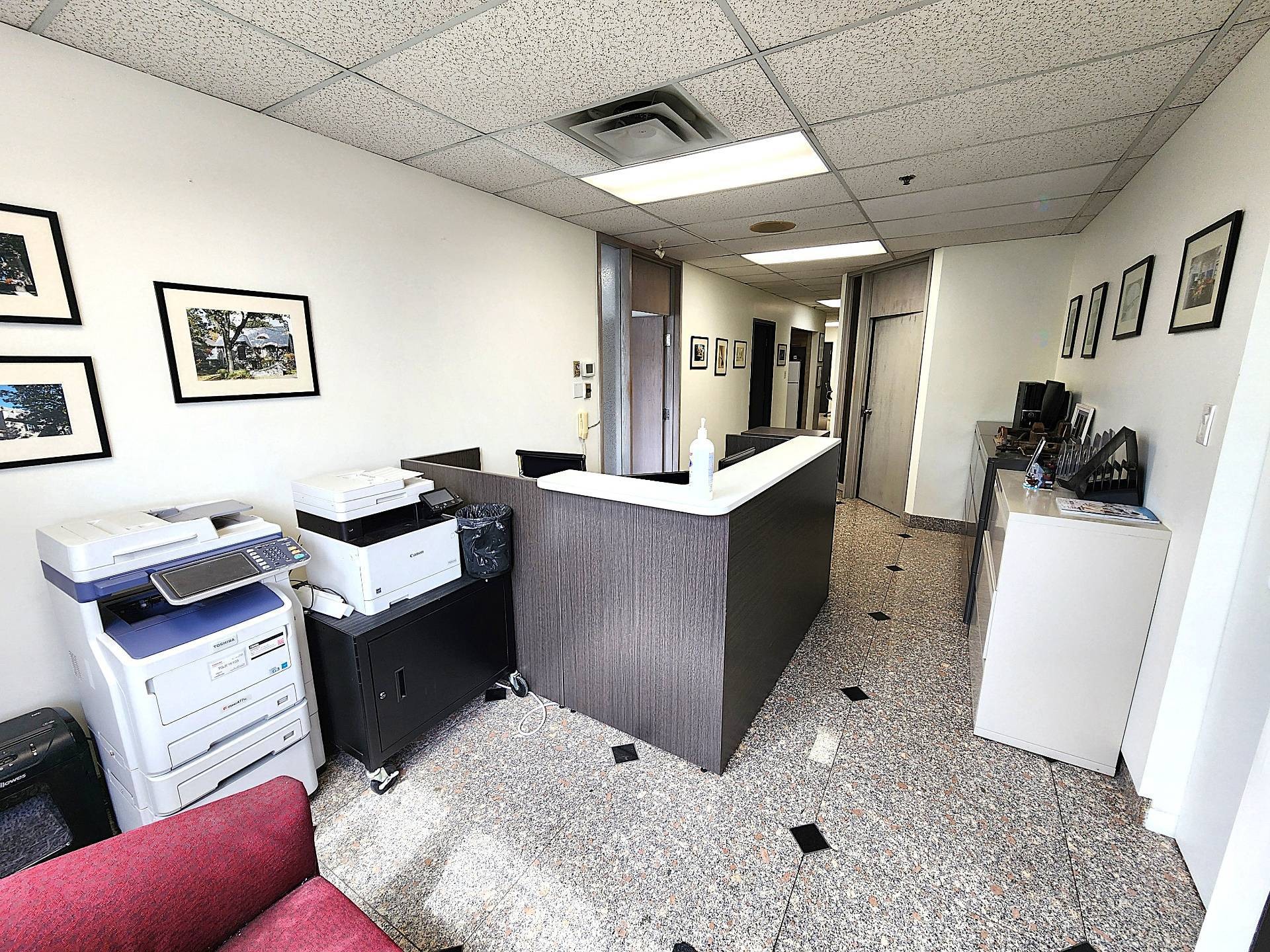 









2298


Ch. St-François

,
Dorval,




QC
H9P1K2

