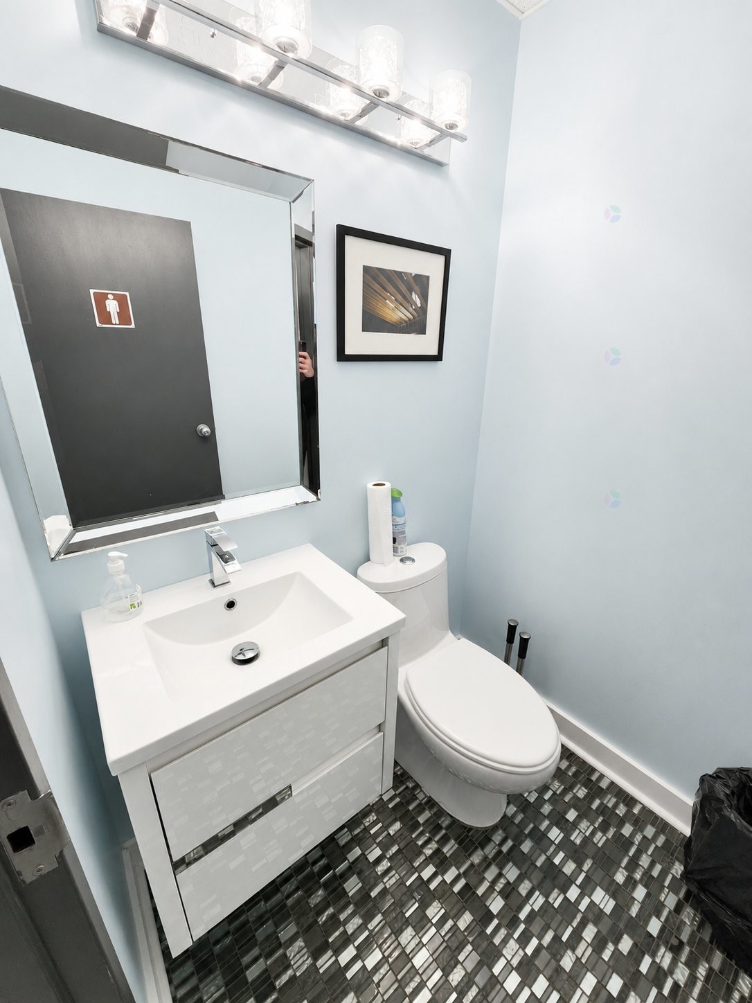 









2298


Ch. St-François

,
Dorval,




QC
H9P1K2

