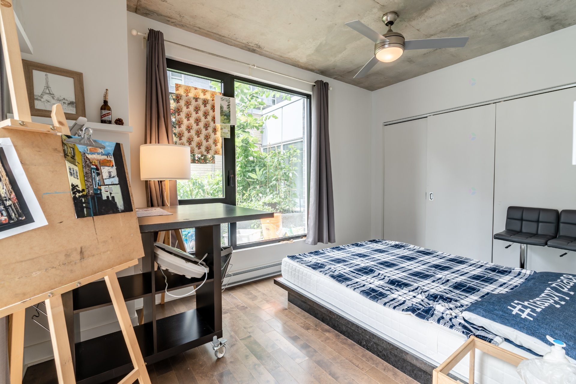 









1414


Rue Chomedey

, 511,
Montréal (Ville-Marie),




QC
H3H0A2

