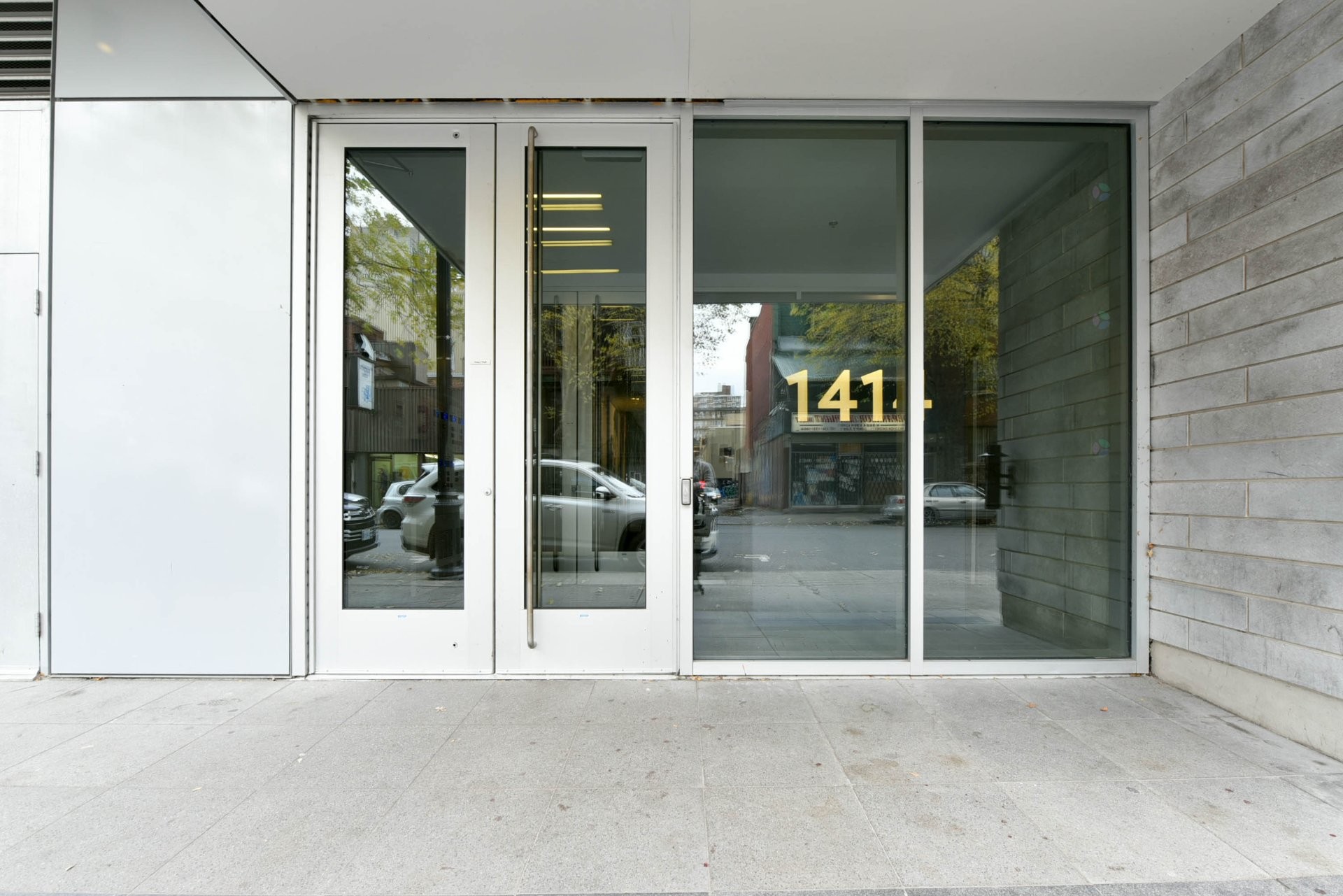 









1414


Rue Chomedey

, 511,
Montréal (Ville-Marie),




QC
H3H0A2

