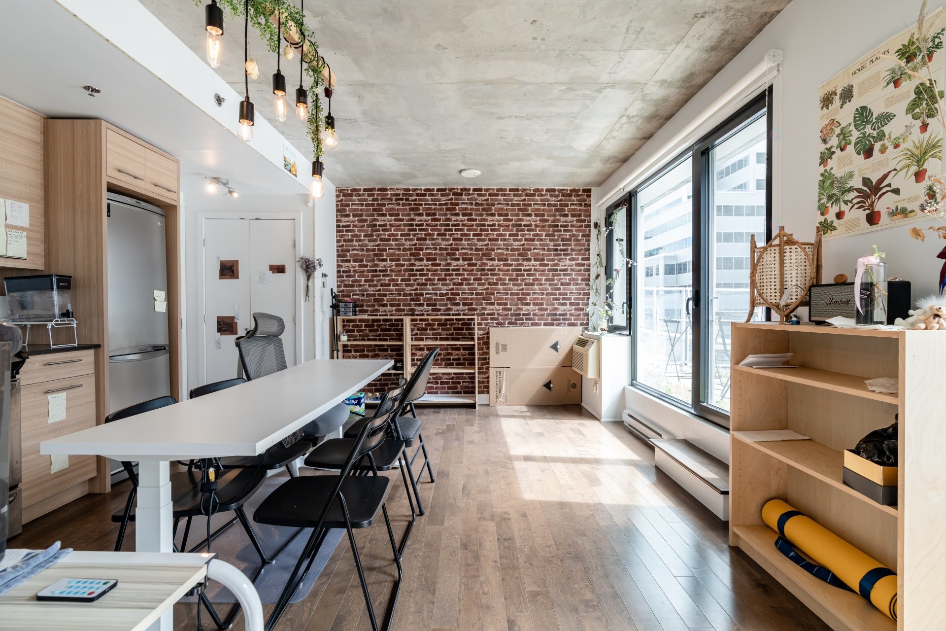 









1414


Rue Chomedey

, 511,
Montréal (Ville-Marie),




QC
H3H0A2

