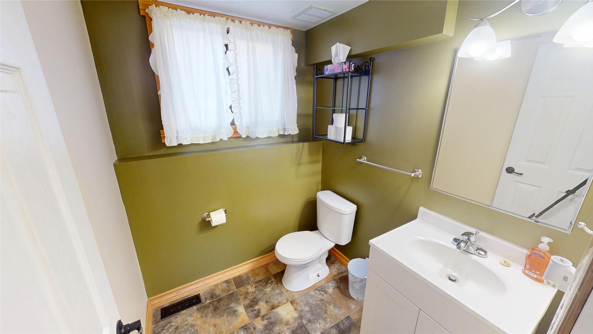 









325


4th

Avenue,
Kimberley,




BC
V1A 2Z2

