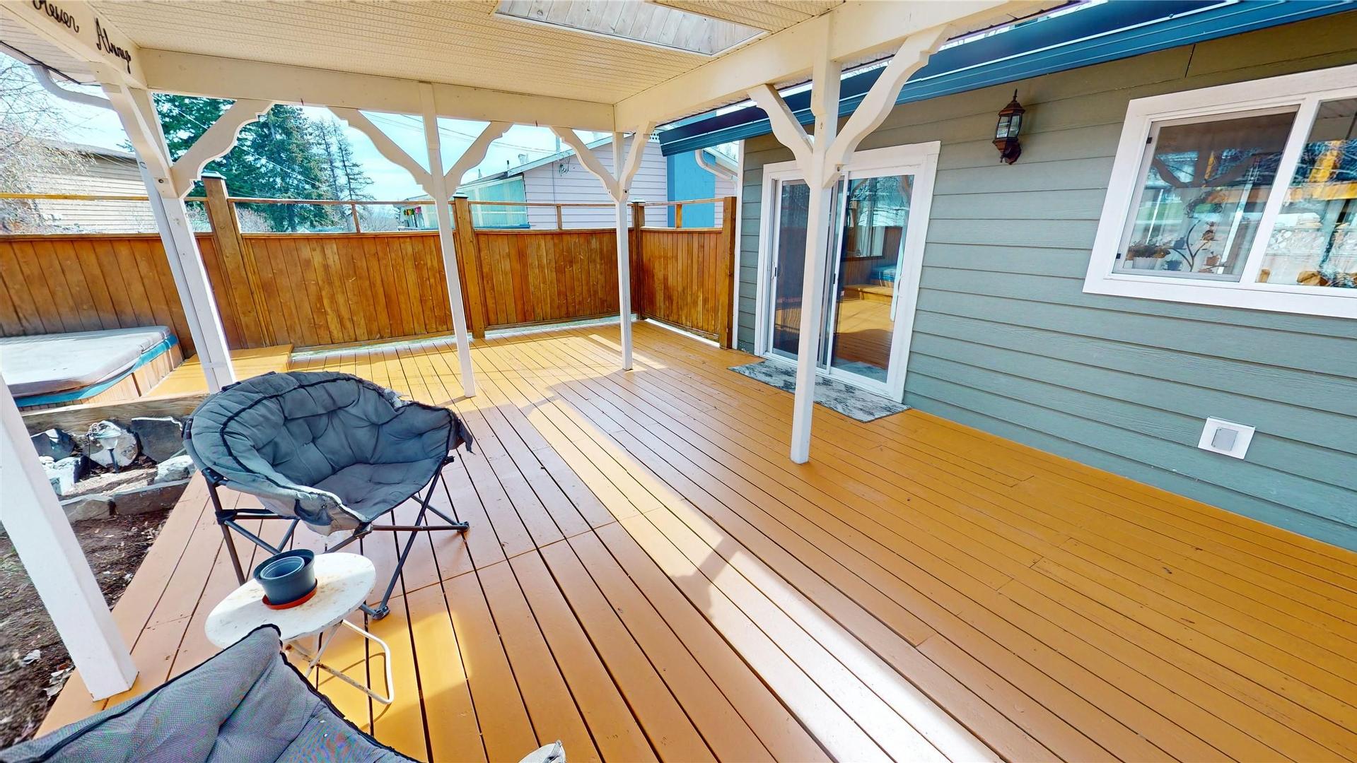









325


4th

Avenue,
Kimberley,




BC
V1A 2Z2


