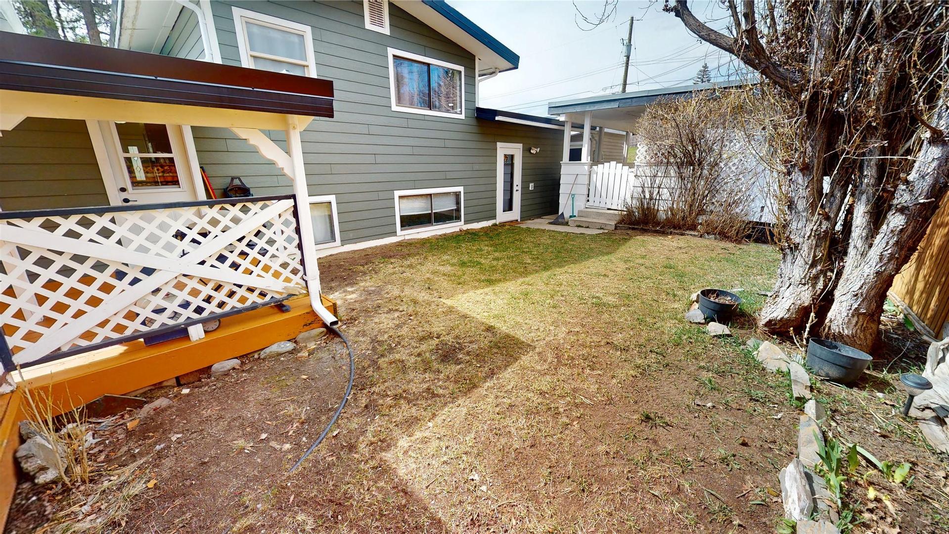 









325


4th

Avenue,
Kimberley,




BC
V1A 2Z2

