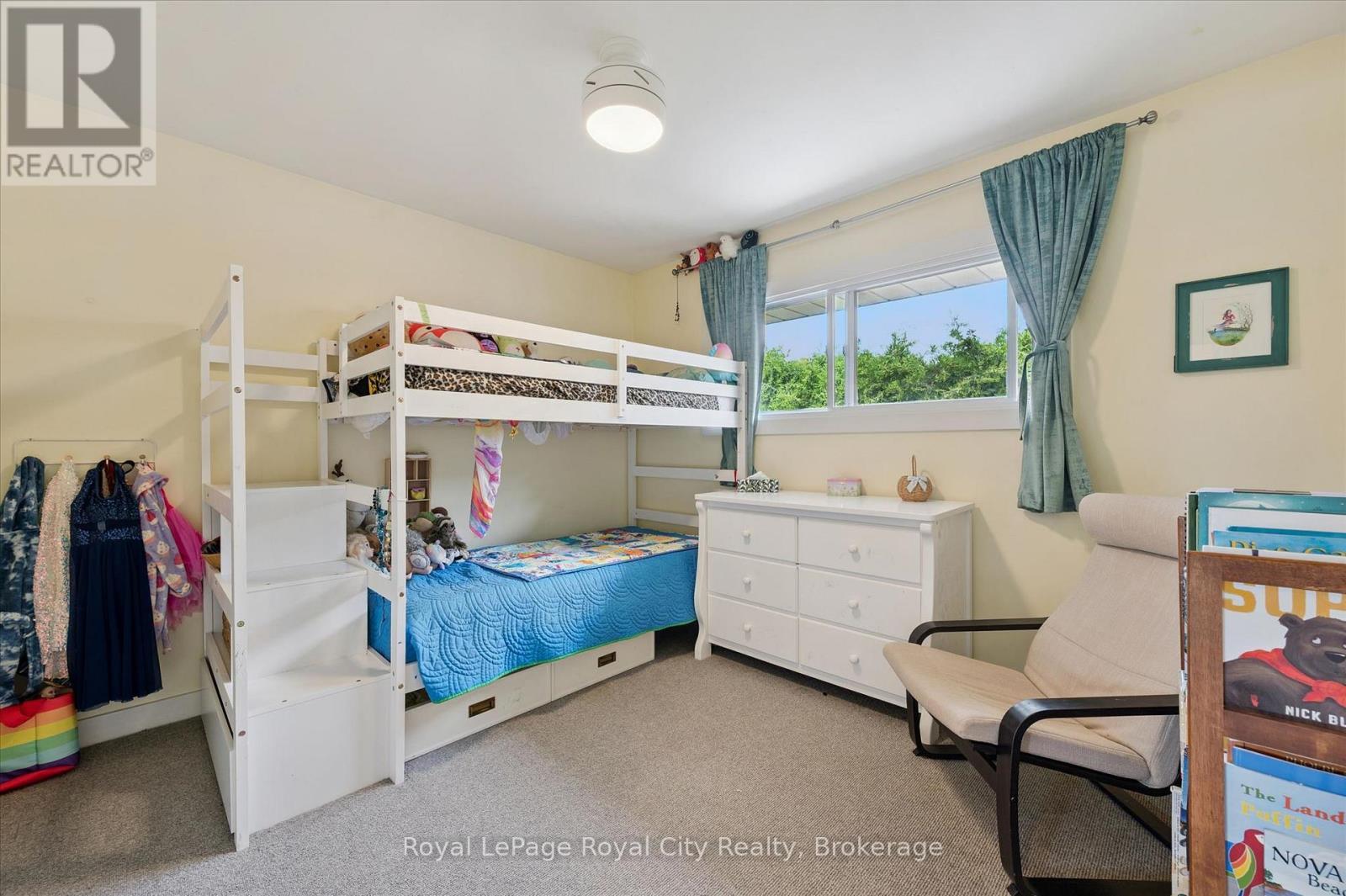 












190 METCALFE STREET

,
Guelph (General Hospital),




Ontario
N1E4Y3

