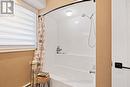 Soaking Tub with Shower