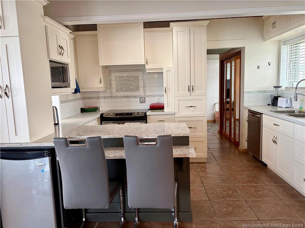 









255


Chaleur

,
Charlo,




NB
E8E 2B8

