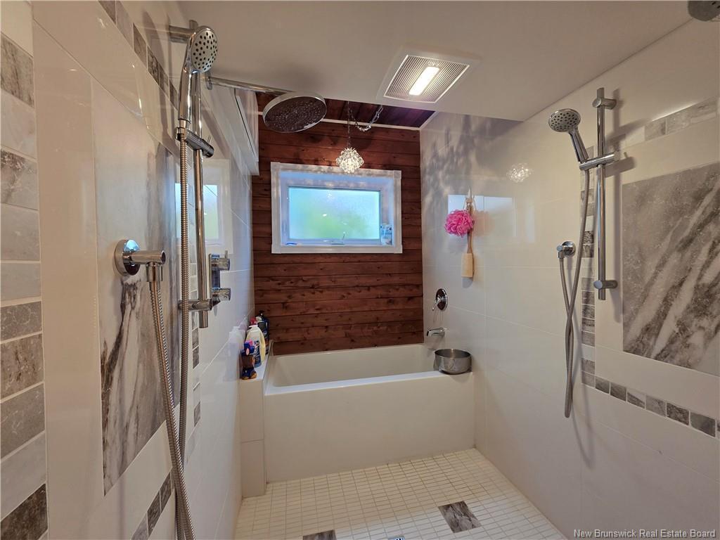 









255


Chaleur

,
Charlo,




NB
E8E 2B8

