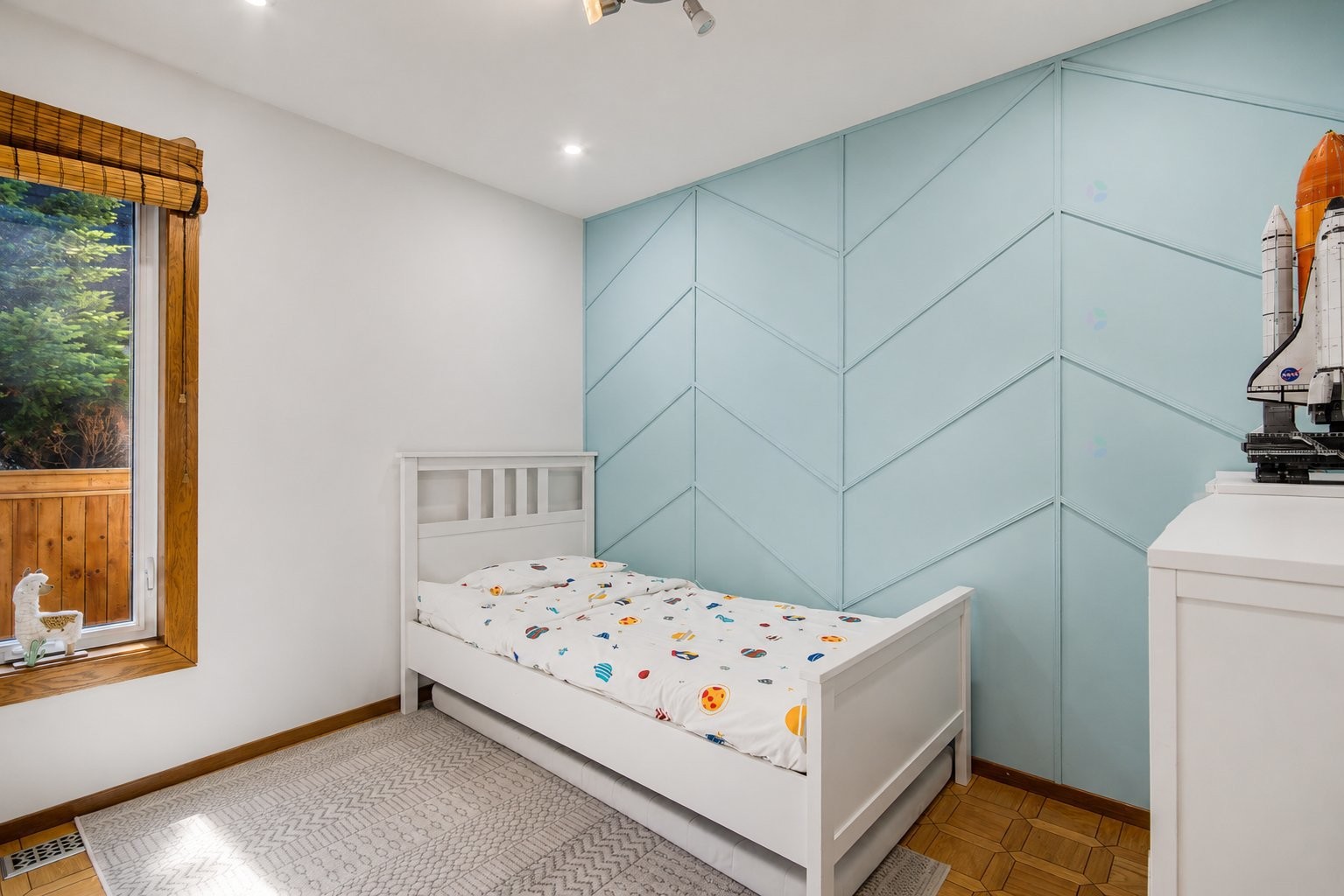 









1855


Rue Montarville

,
Saint-Bruno-de-Montarville,




QC
J3V3V5


