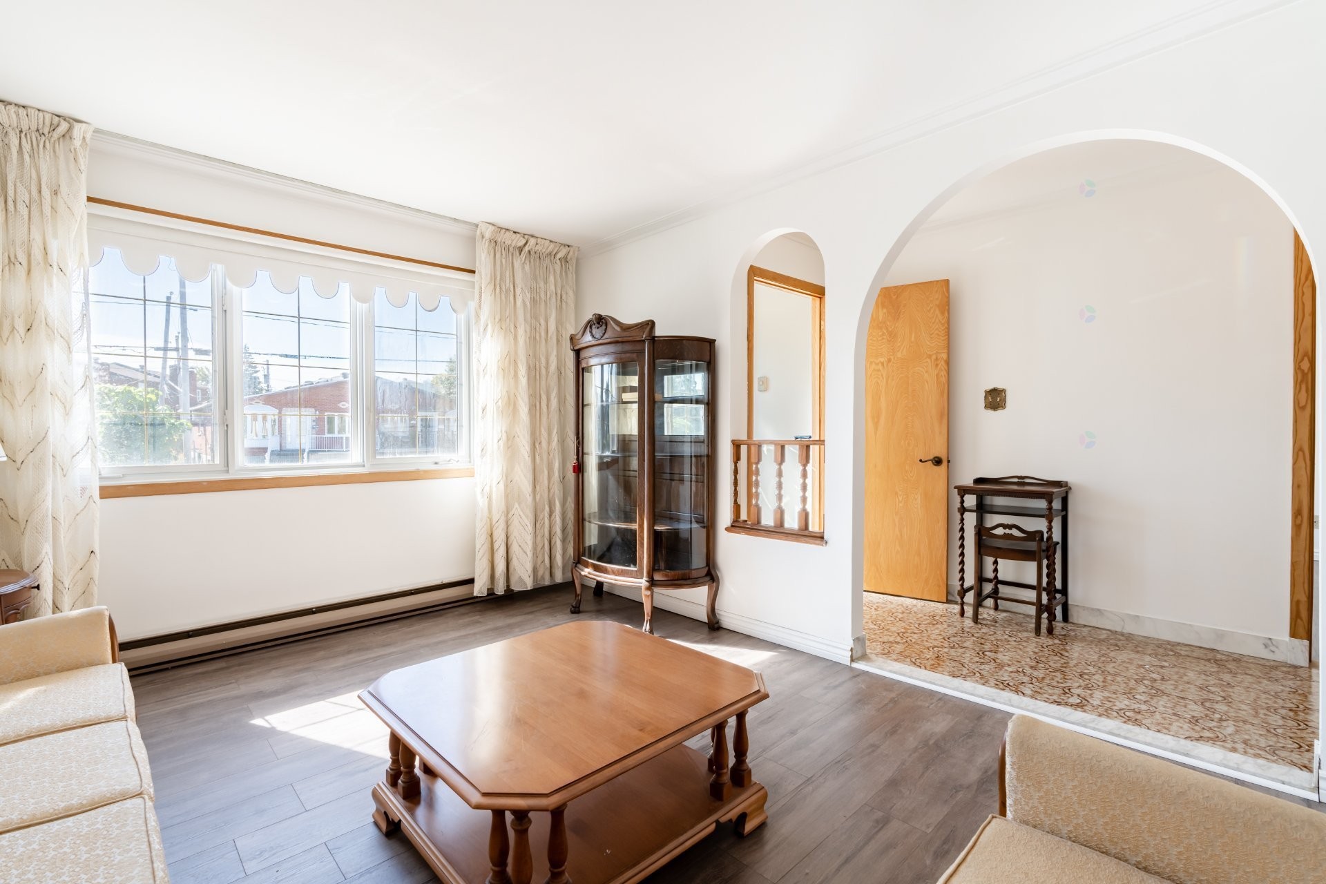 









1143


Rue Thierry

,
Montréal (LaSalle),




QC
H8N2K6

