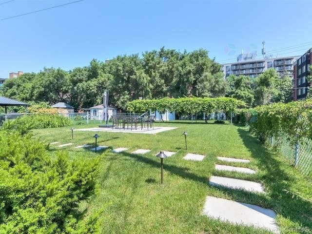 









10067


Rue Jules-Crépeau

,
Montréal (Ahuntsic-Cartierville),




QC
H4N2Z4

