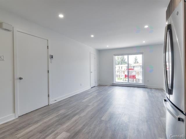 









10067


Rue Jules-Crépeau

,
Montréal (Ahuntsic-Cartierville),




QC
H4N2Z4

