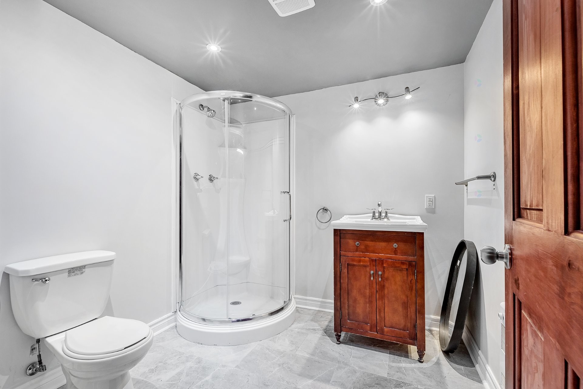 









2721


Rue Bordeaux

,
Mascouche,




QC
J7K1A8

