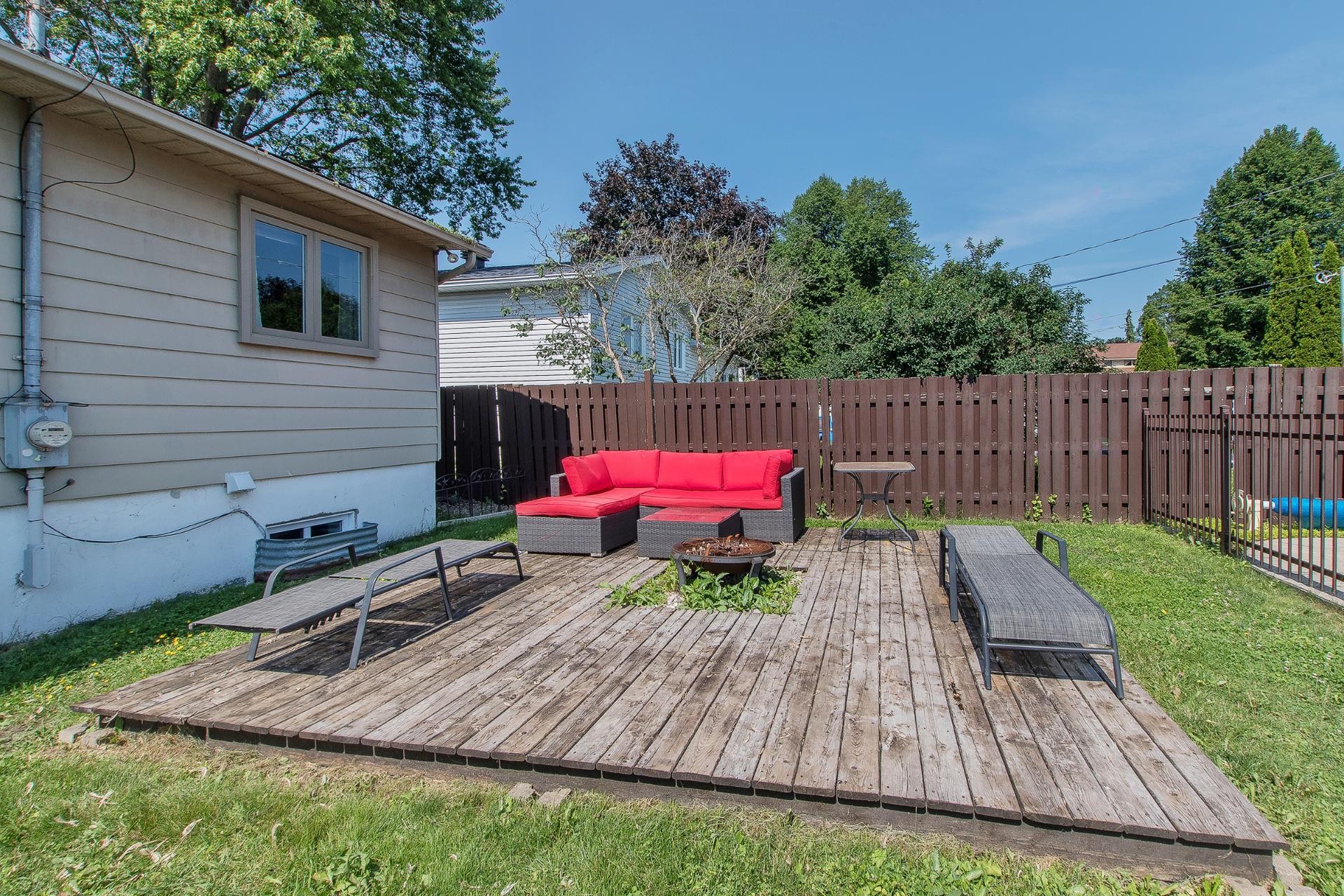 









2721


Rue Bordeaux

,
Mascouche,




QC
J7K1A8

