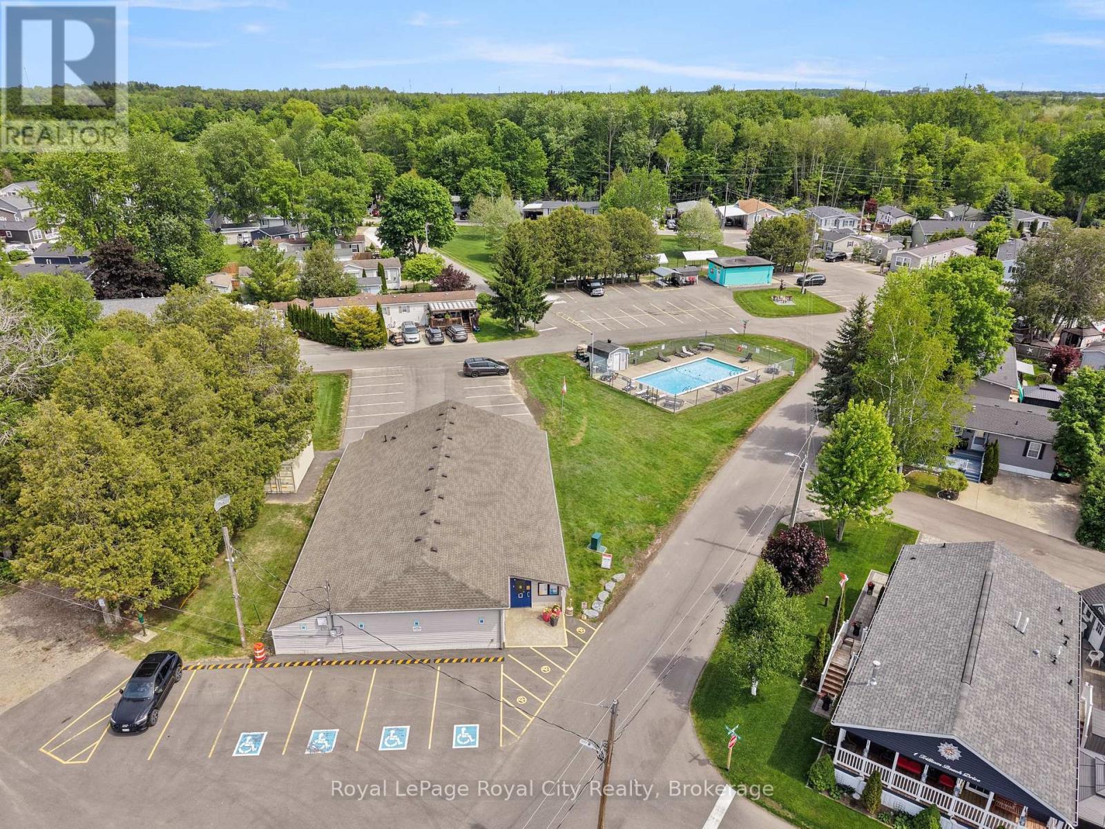 












2 PAVILION ROAD

,
Puslinch,




Ontario
N0B2C0

