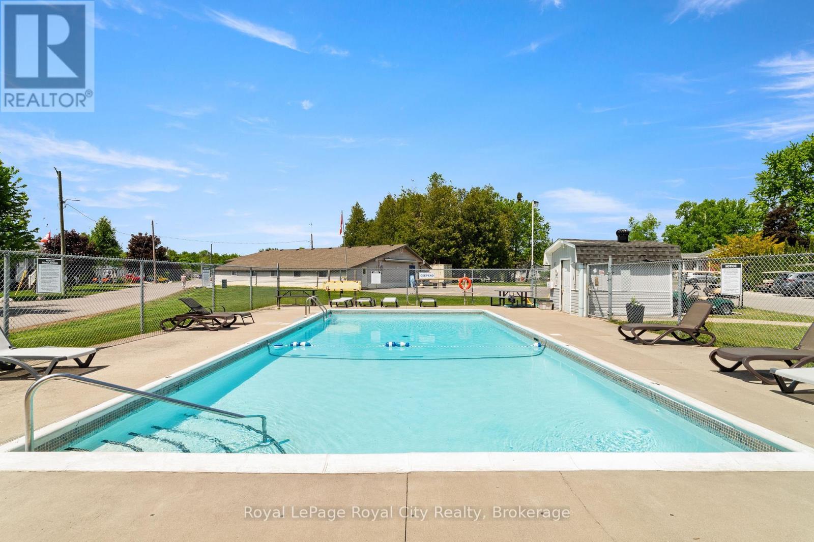 












2 PAVILION ROAD

,
Puslinch,




Ontario
N0B2C0

