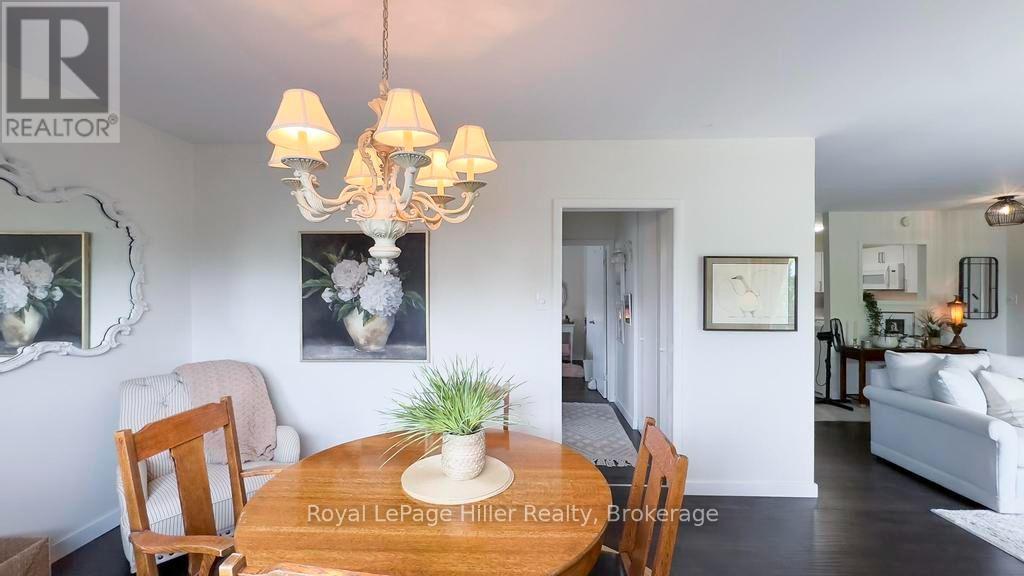 












98 WILLIAM STREET E

,
Stratford,




Ontario
N5A4Y1

