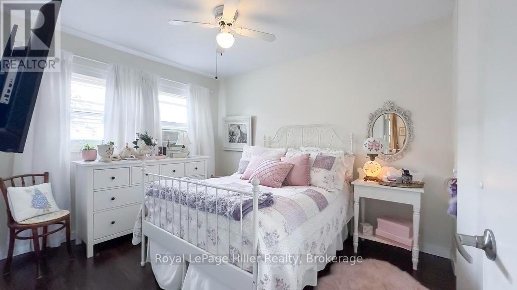 












98 WILLIAM STREET E

,
Stratford,




Ontario
N5A4Y1

