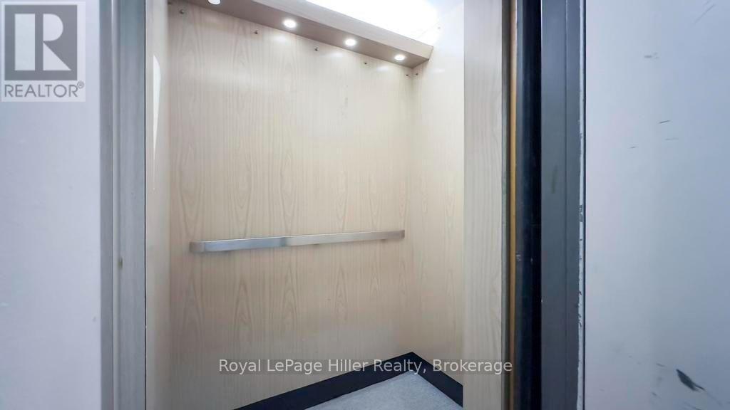 












98 WILLIAM STREET E

,
Stratford,




Ontario
N5A4Y1

