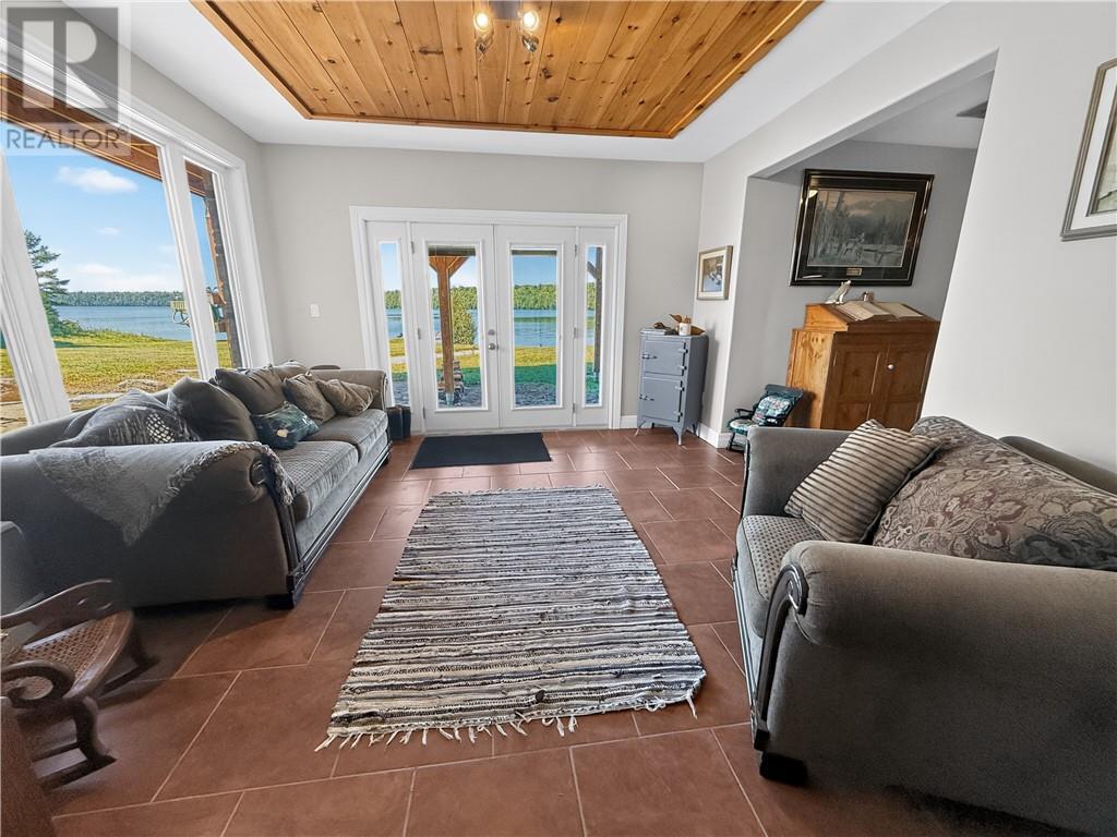 












509A McArthur Trail

,
Gore Bay, Manitoulin Island,




Ontario
P0P1J0

