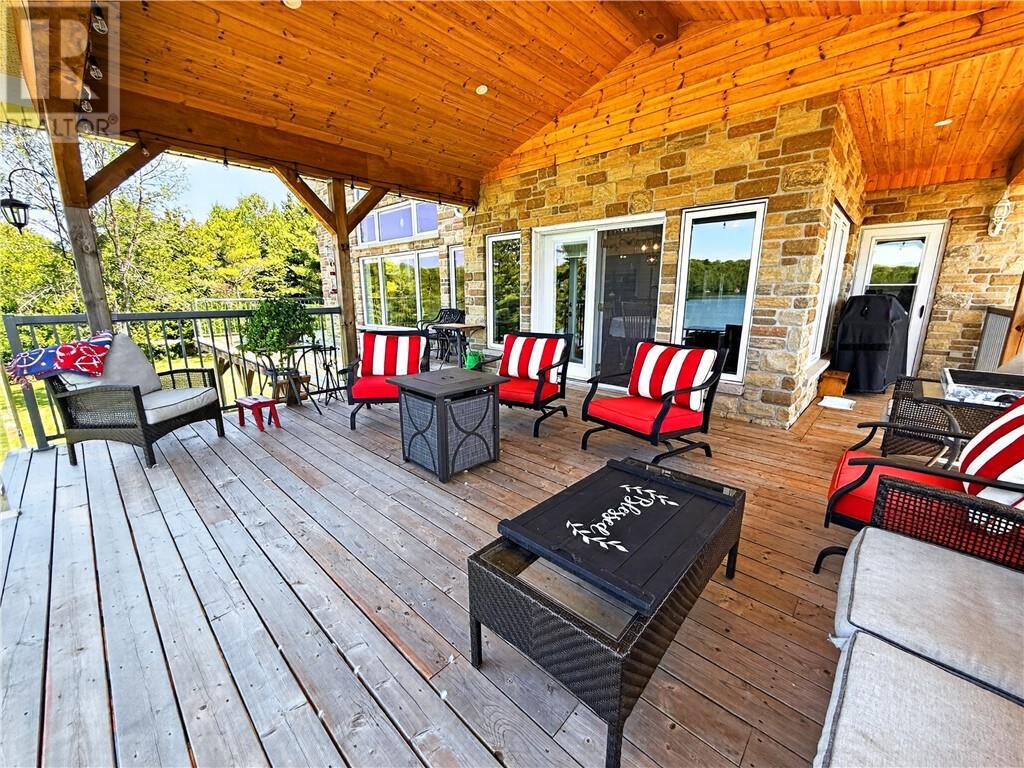 












509A McArthur Trail

,
Gore Bay, Manitoulin Island,




Ontario
P0P1J0

