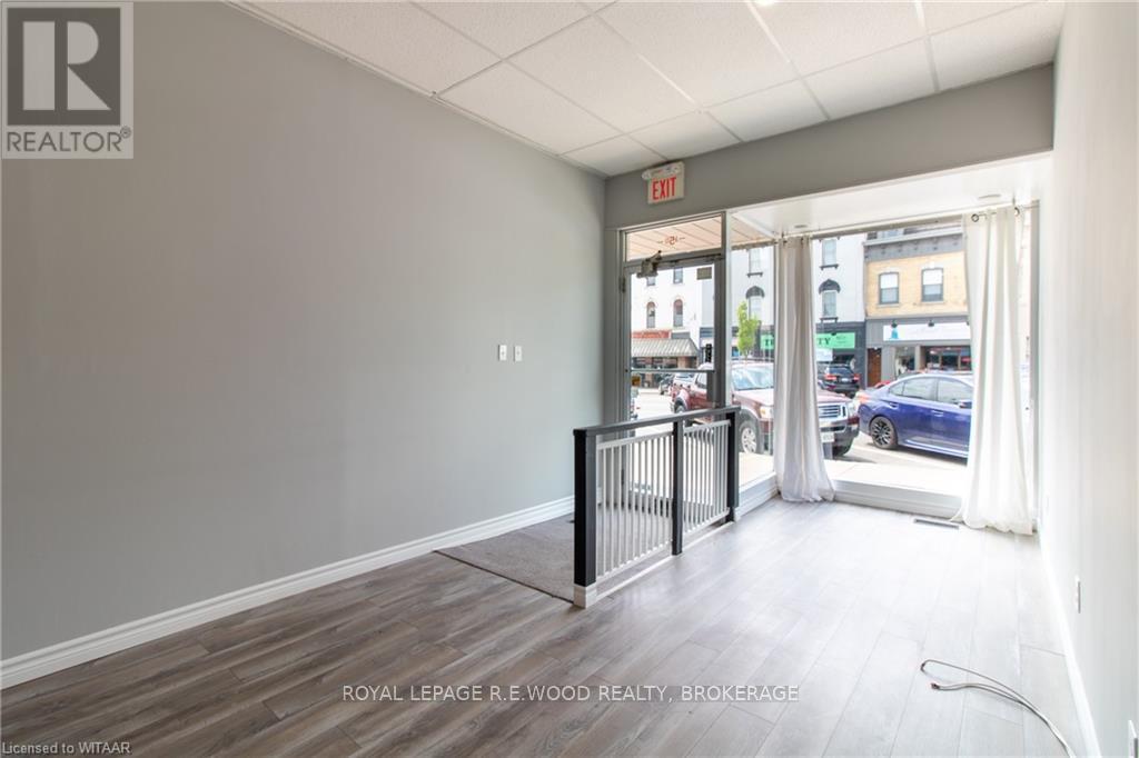 












150 BROADWAY STREET

,
Tillsonburg,




Ontario
N4G3P8

