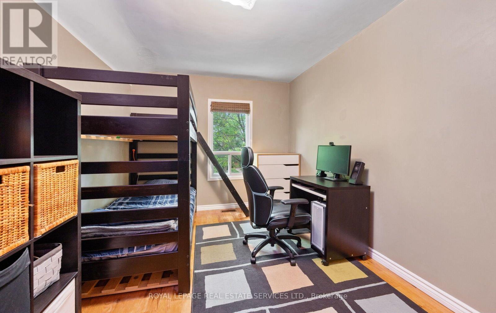 












613 BERESFORD AVENUE

,
Toronto,




Ontario
M6S3C2

