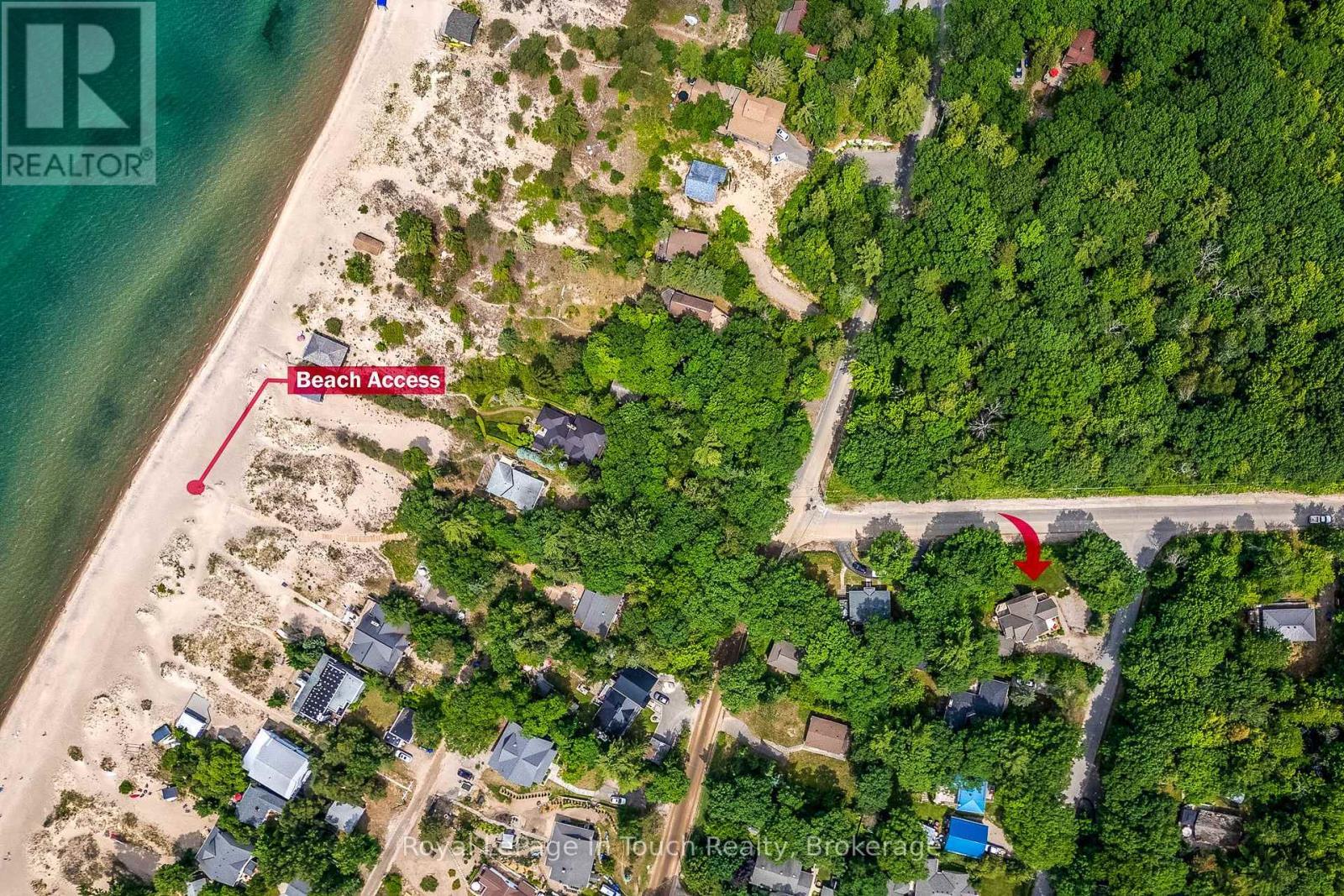












8 WOODWARD DRIVE

,
Tiny,




Ontario
L0L2J0

