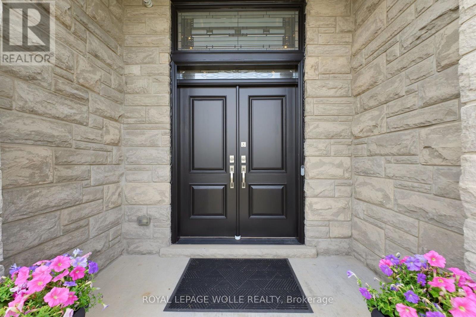 












38 RIVER VALLEY DRIVE

,
Kitchener,




Ontario
N2C2V6

