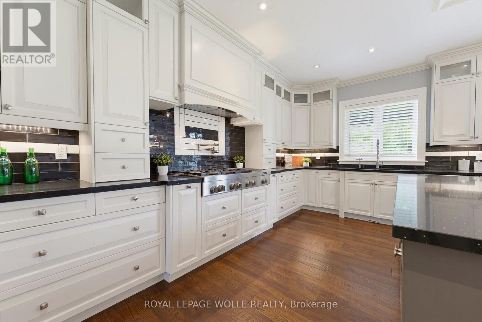 












38 RIVER VALLEY DRIVE

,
Kitchener,




Ontario
N2C2V6

