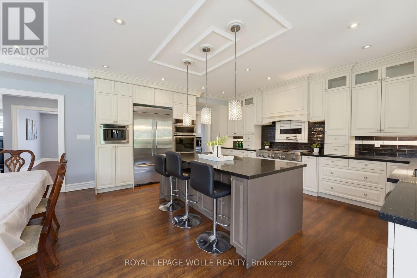 












38 RIVER VALLEY DRIVE

,
Kitchener,




Ontario
N2C2V6

