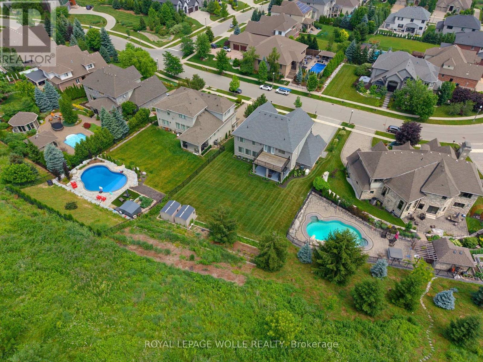 












38 RIVER VALLEY DRIVE

,
Kitchener,




Ontario
N2C2V6

