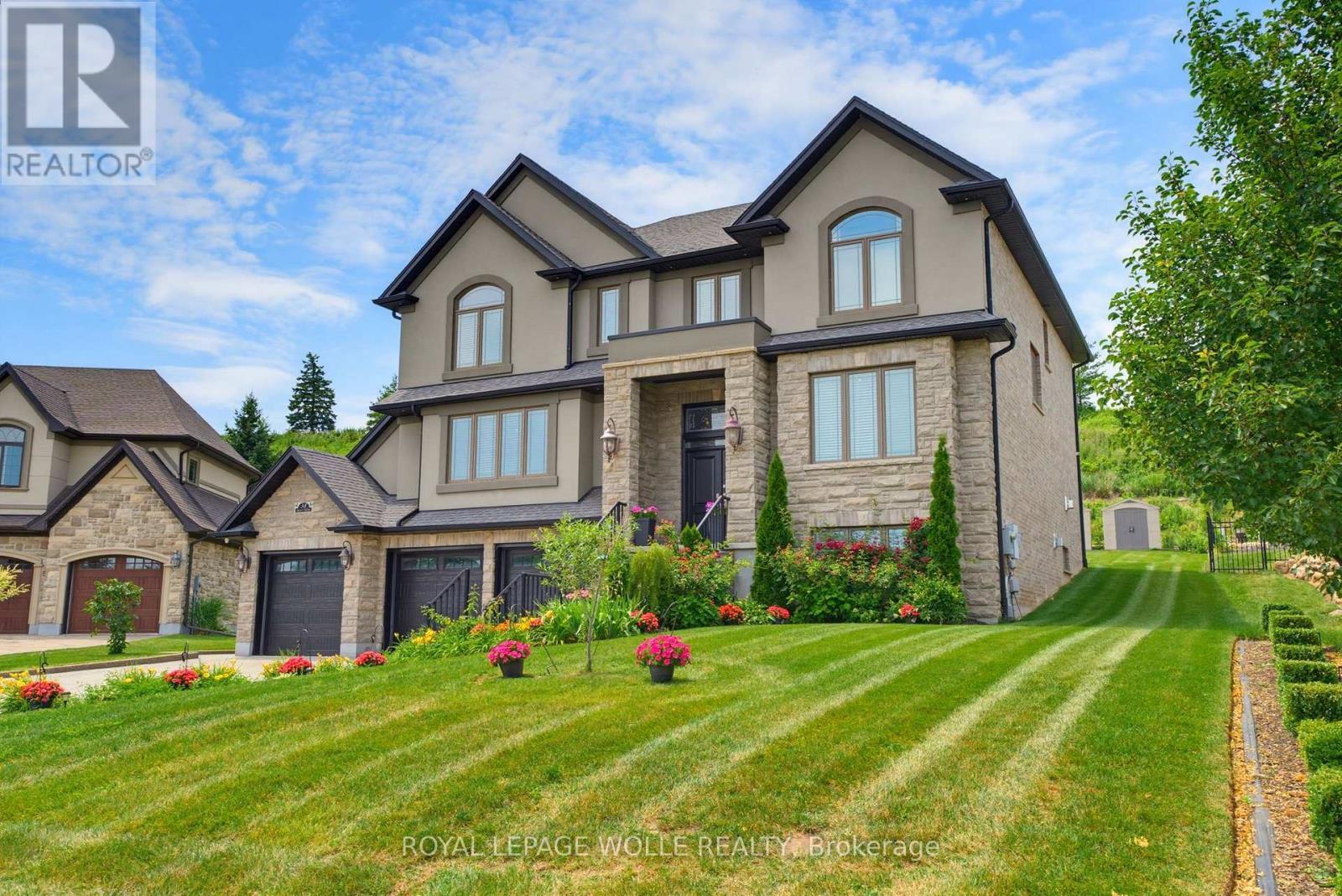 












38 RIVER VALLEY DRIVE

,
Kitchener,




Ontario
N2C2V6

