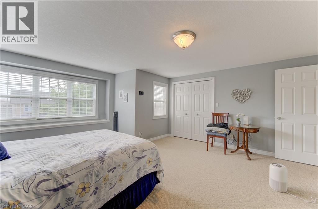 












6 EDWARDS Street

,
Guelph,




Ontario
N1E0B2

