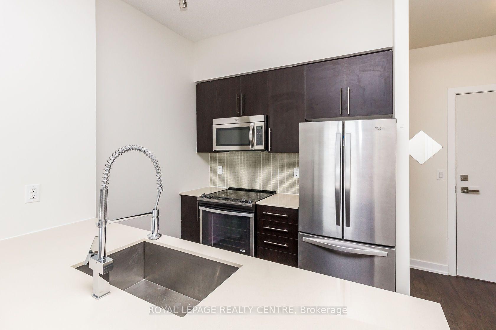 









510


Curran

Place, 607,
Mississauga,




ON
L5B 0J8


