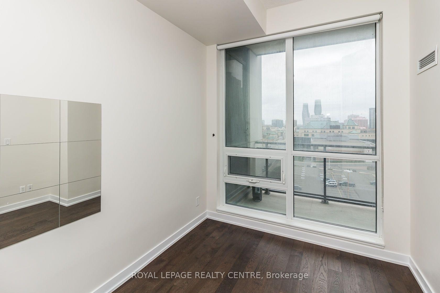 









510


Curran

Place, 607,
Mississauga,




ON
L5B 0J8

