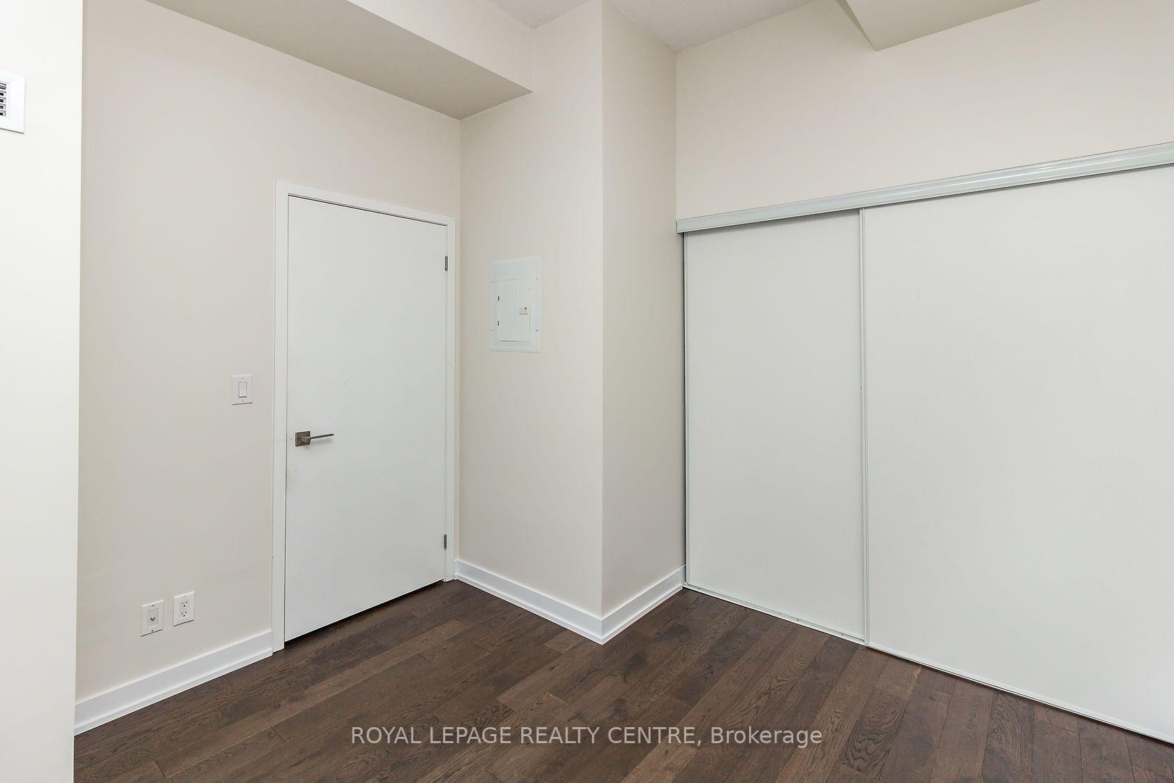 









510


Curran

Place, 607,
Mississauga,




ON
L5B 0J8

