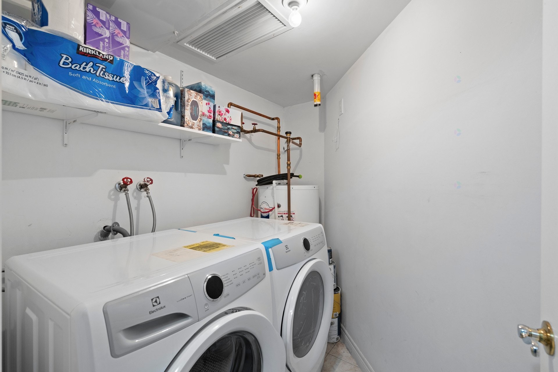 









2850


Boul. de la Côte-Vertu

, 103,
Montréal (Saint-Laurent),




QC
H4R3A8

