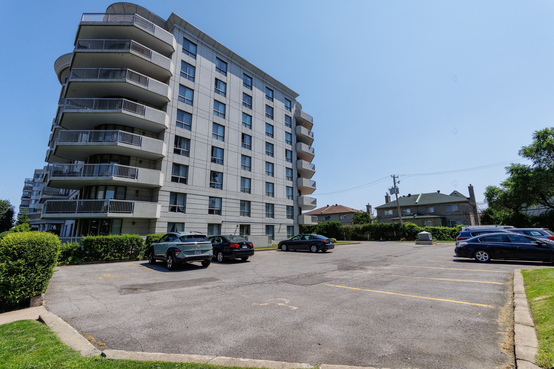









2850


Boul. de la Côte-Vertu

, 103,
Montréal (Saint-Laurent),




QC
H4R3A8

