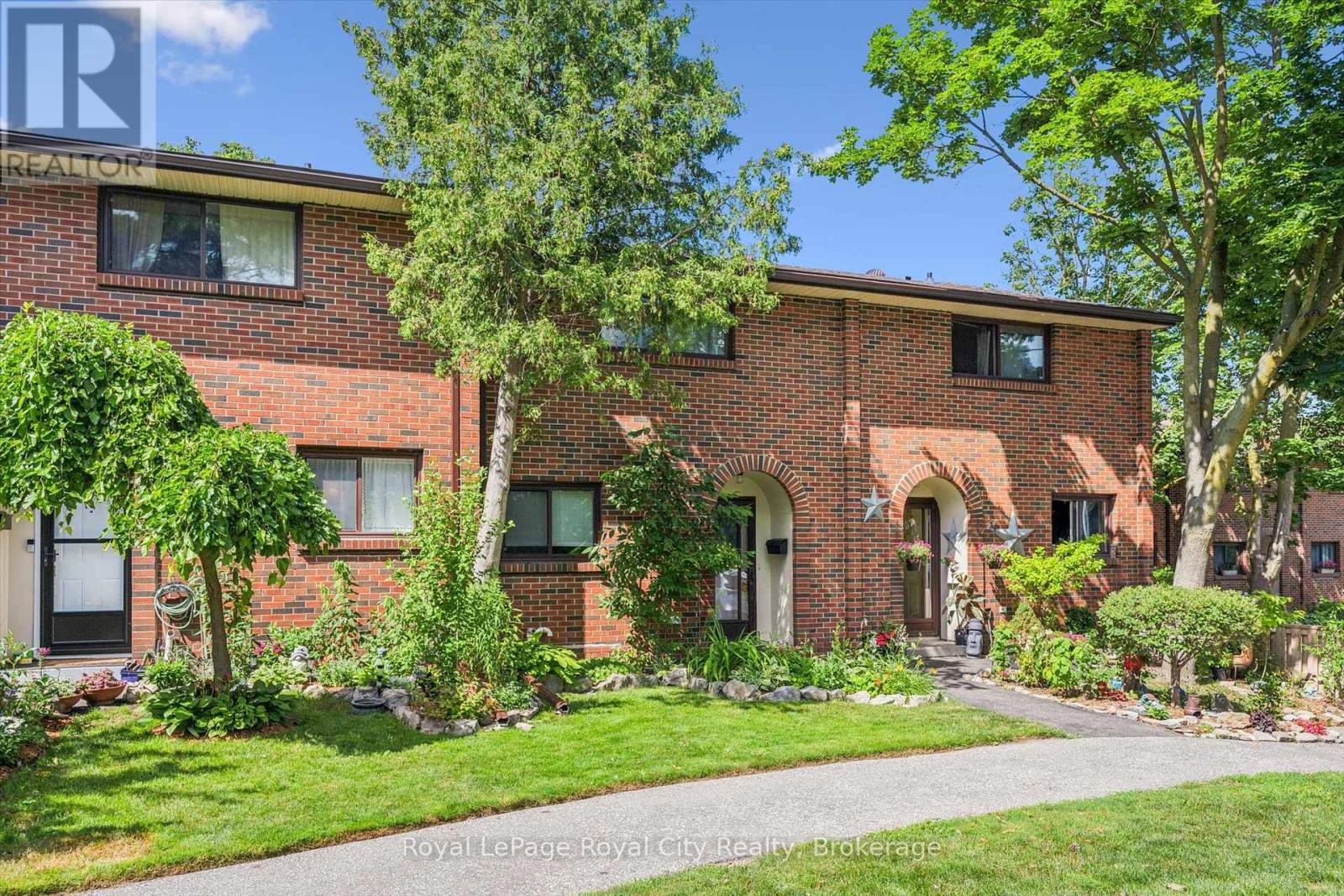 












23 - 41 RHONDA ROAD

,
Guelph (Willow West/Sugarbush/West Acres),




Ontario
N1H6H1

