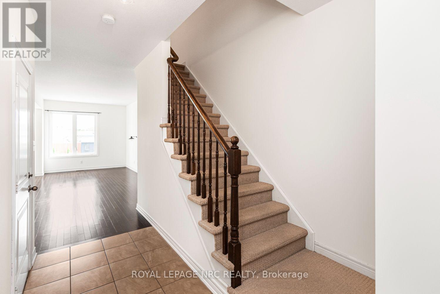 












22 - 45 SEABREEZE CRESCENT

,
Hamilton,




Ontario
L8E0G1

