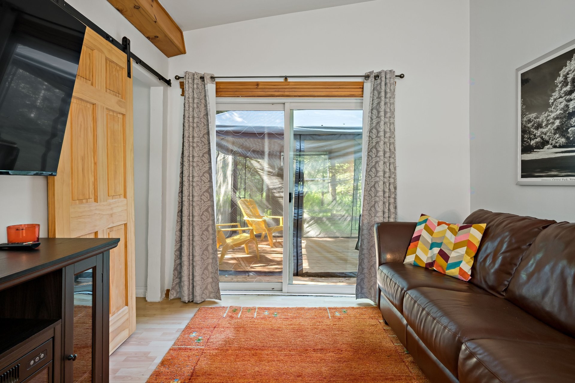 









1345


Rue St-Roch

,
Mont-Tremblant,




QC
J8E2Y9


